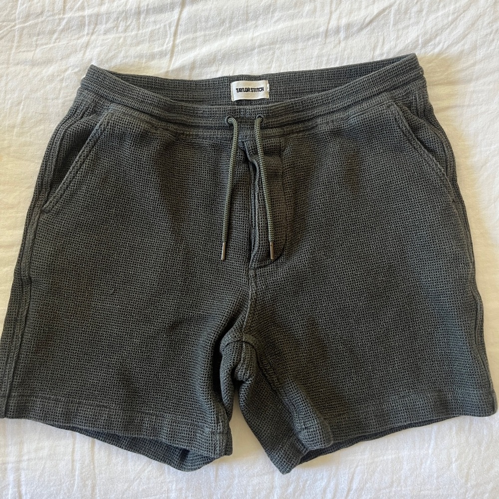 Taylor stitch Apres Waffle short - Green